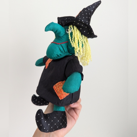 BUNDLE Wizard of Oz Wicked Witch Trinket Mirror Pill Box & Vtg Green Witch Decor - Picture 10 of 16